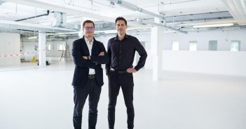 tecnotron eröffnet über 1000 m² moderne Produktionsfläche am (Foto: tecnotron elektronik gmbh)